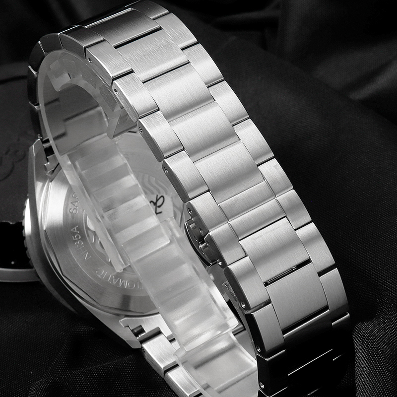 크로노스 다이버 남성용 시계 50피치 선레이 다이얼 날 - Ceramic Link Bracelet 리뷰 및 가격